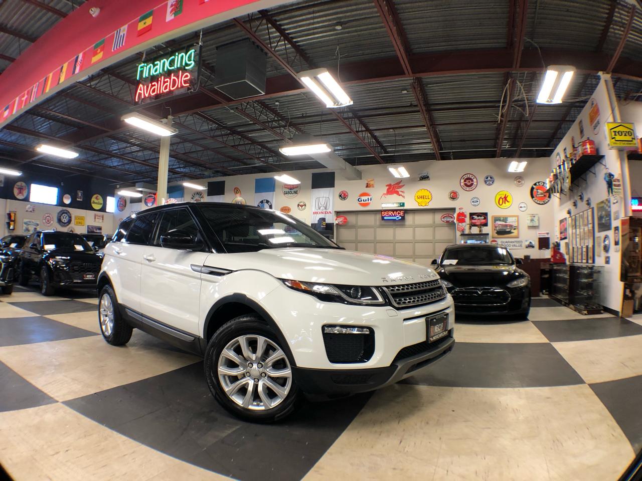 2018 Land Rover Range Rover Evoque SE AWD LEATHER PAN/ROOF NAV B/SPOT L/ASSIST CAMERA