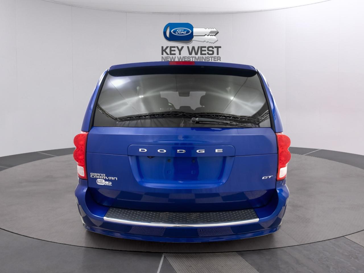 2020 Dodge Grand Caravan GT Photo2