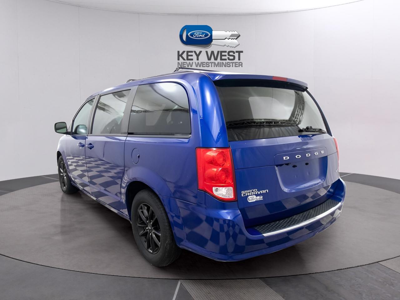 2020 Dodge Grand Caravan GT Photo1