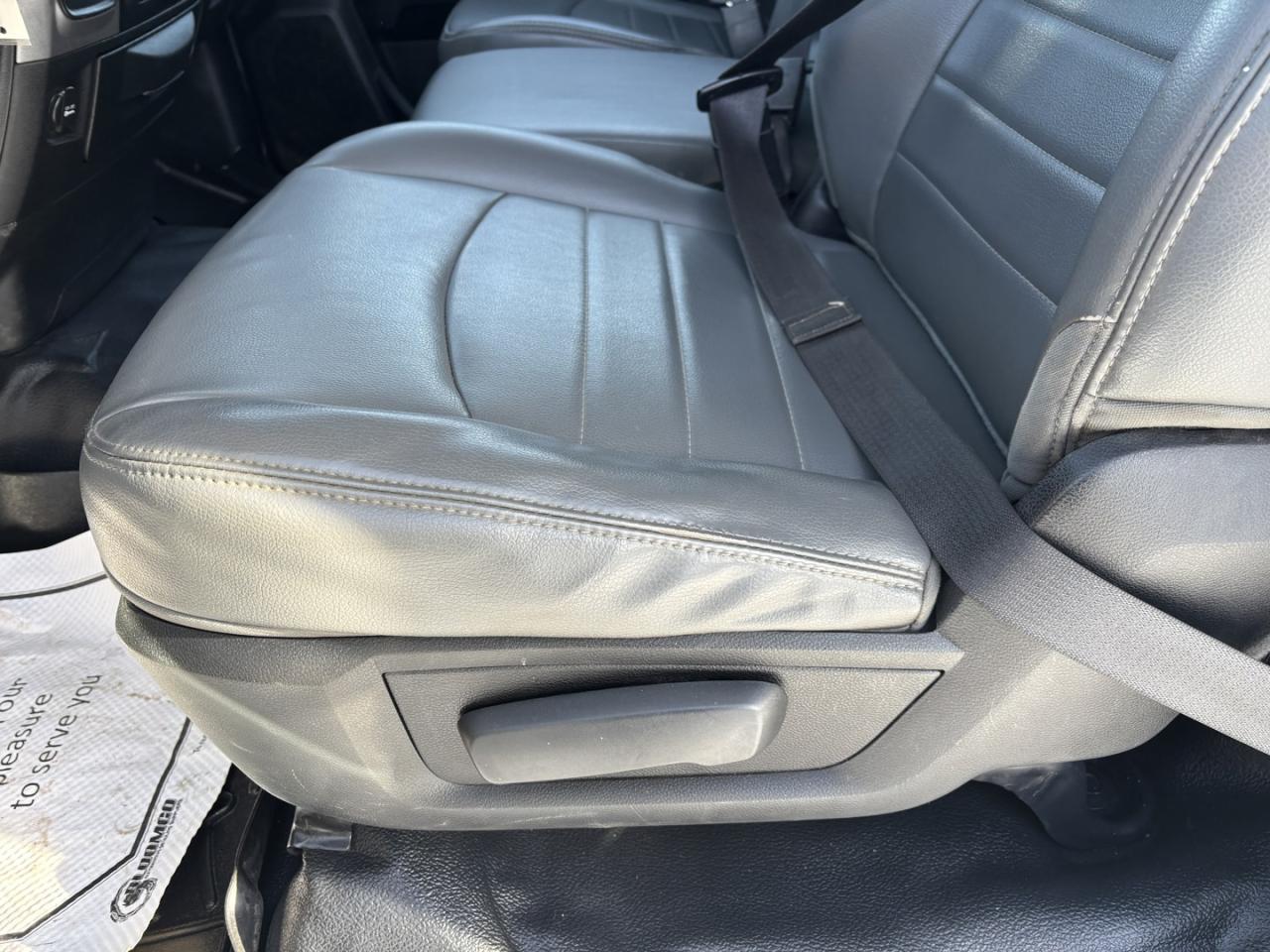 2013 RAM 1500 Tradesman Only 45km!!Comes with Factory Box!!No Accidents!! Photo