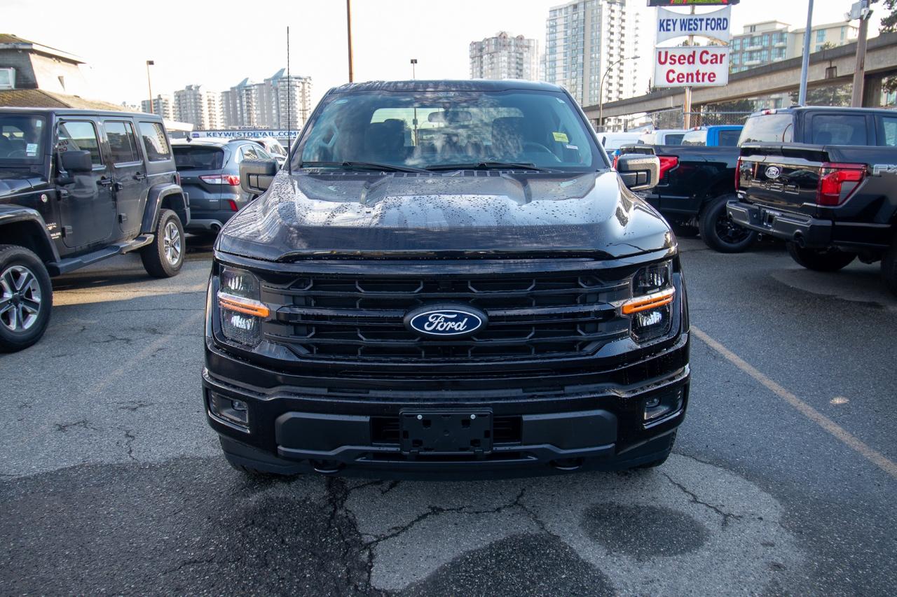 2026 Ford F-150 XLT 4WD SuperCrew 5.5' Box Photo2