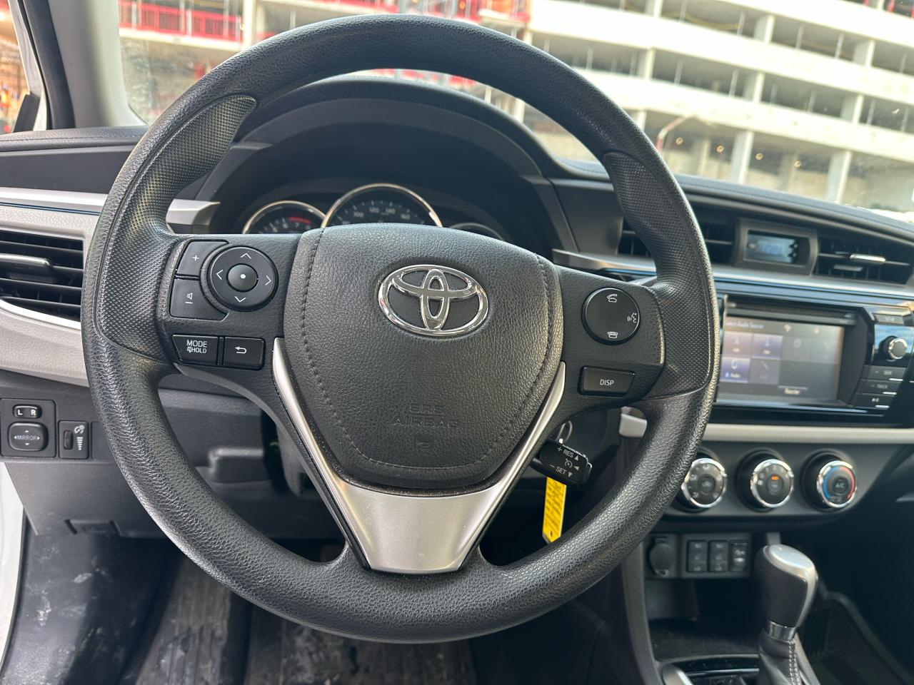 2014 Toyota Corolla 4DR SDN AUTO - Photo #9