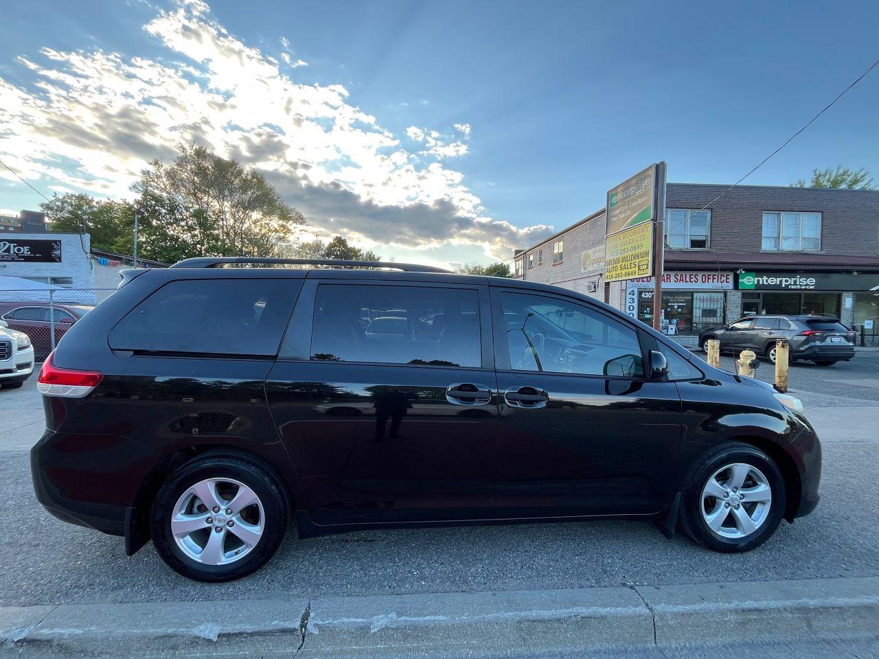 2011 Toyota Sienna 7 SEATS MINIVAN -MINT CONDITION-CLEAN TITLE & MORE Photo