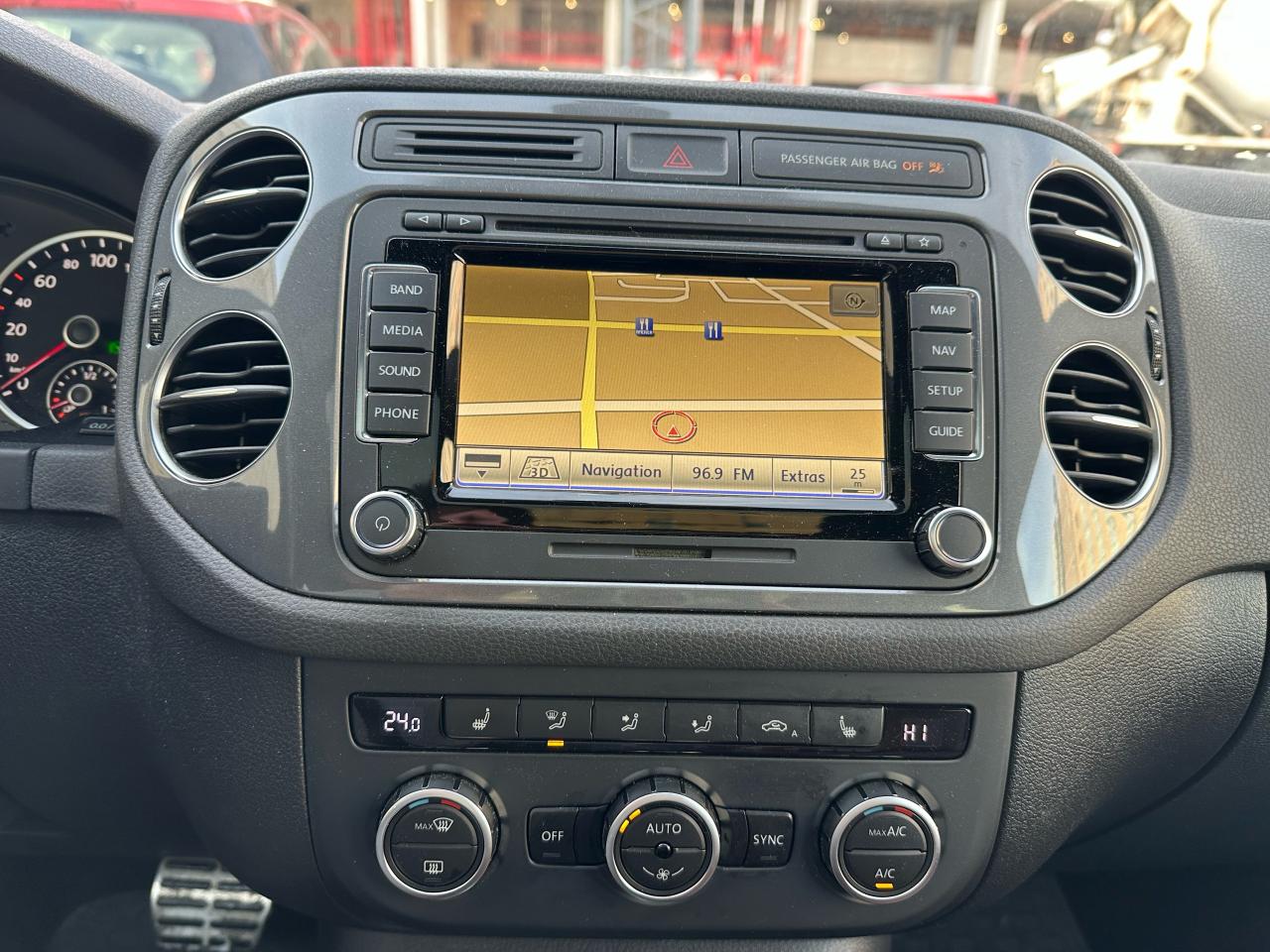 2015 Volkswagen Tiguan R LINE - Photo #14