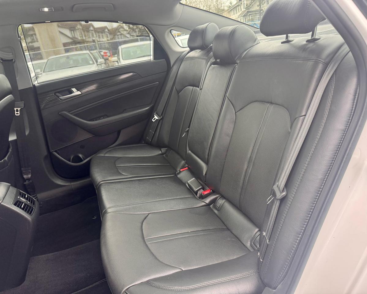 2015 Hyundai Sonata FINANCING AVAILABLE Photo15