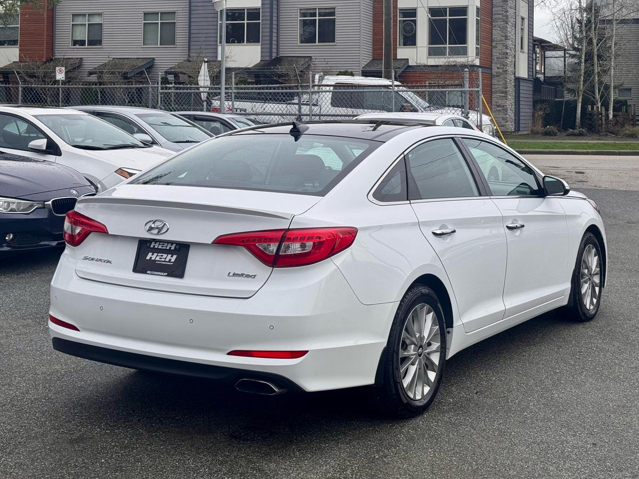 2015 Hyundai Sonata FINANCING AVAILABLE Photo5