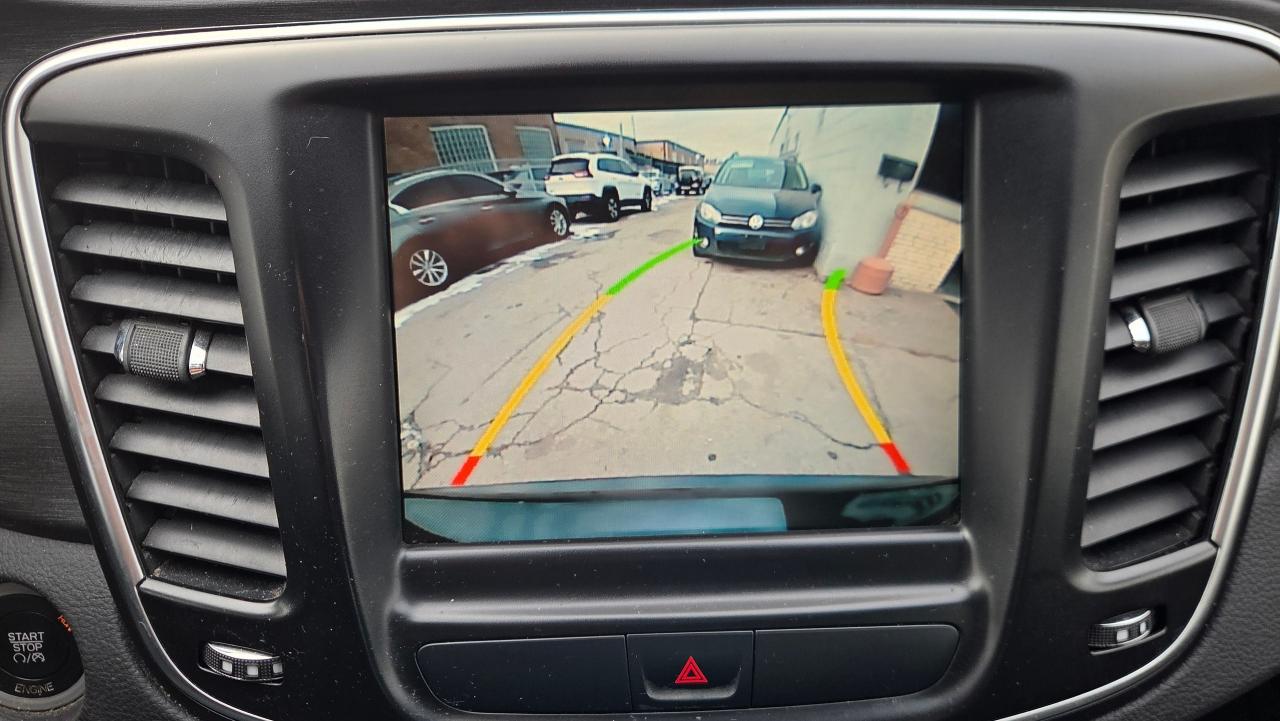 2016 Chrysler 200 Limited - Photo #15