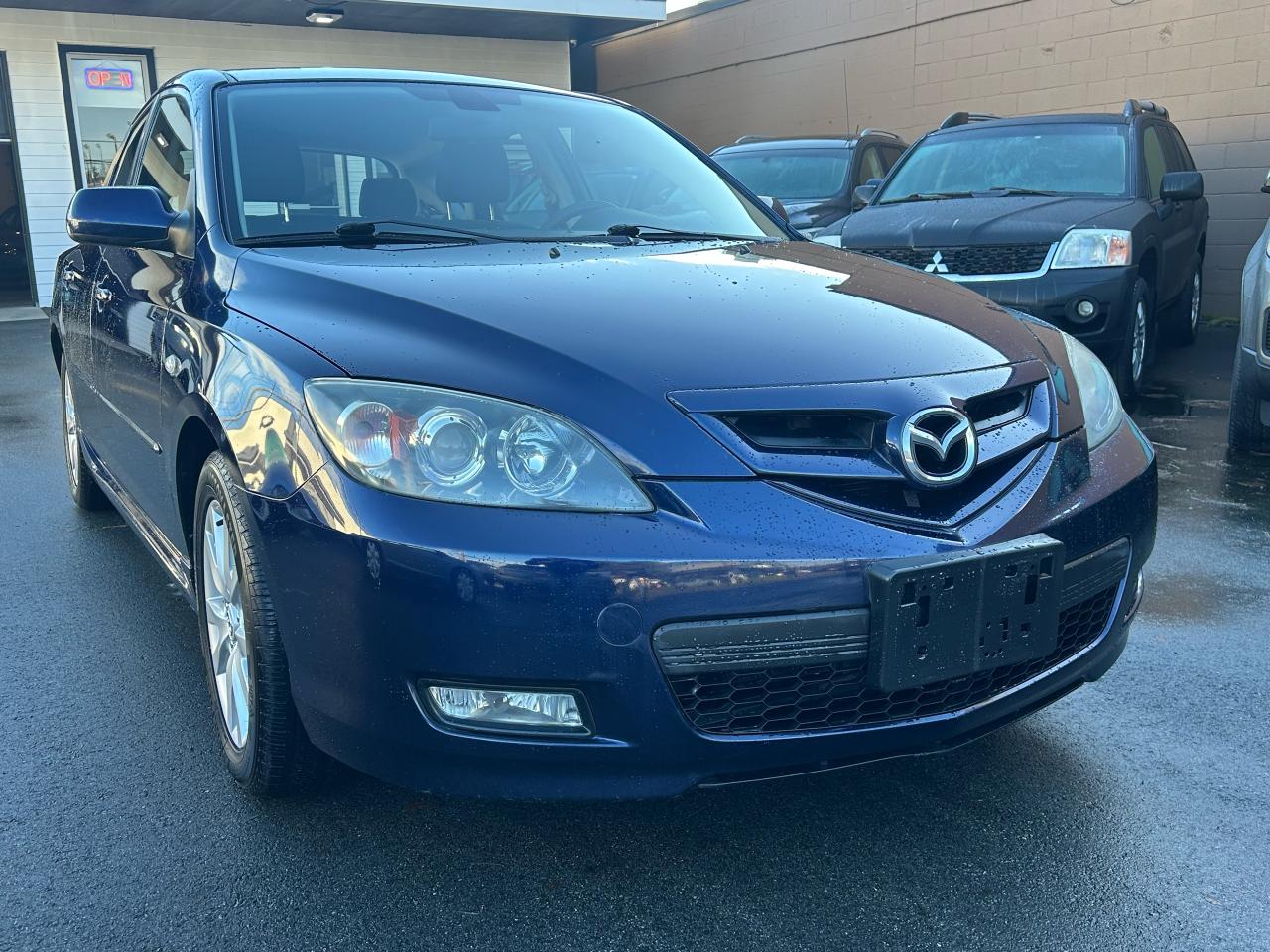 2009 Mazda MAZDA3 GS - Photo #4