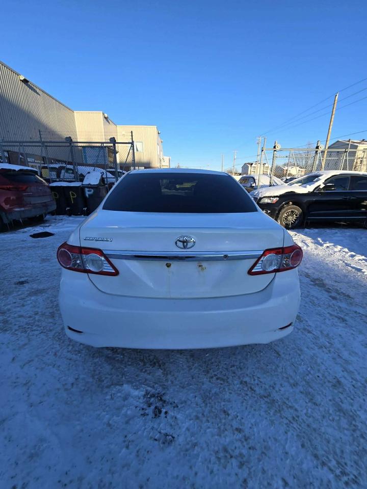 2013 Toyota Corolla CE - Photo #5