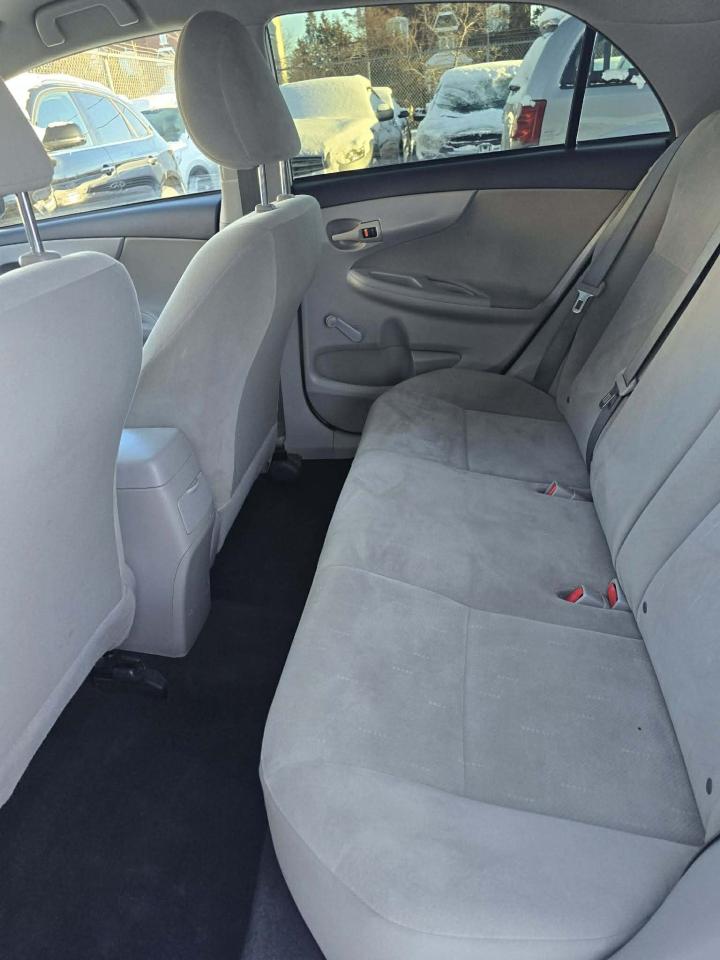 2013 Toyota Corolla CE - Photo #8