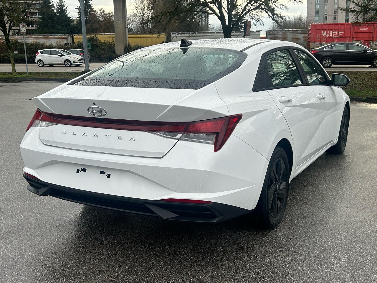 2023 Hyundai Elantra Preferred - Photo #6