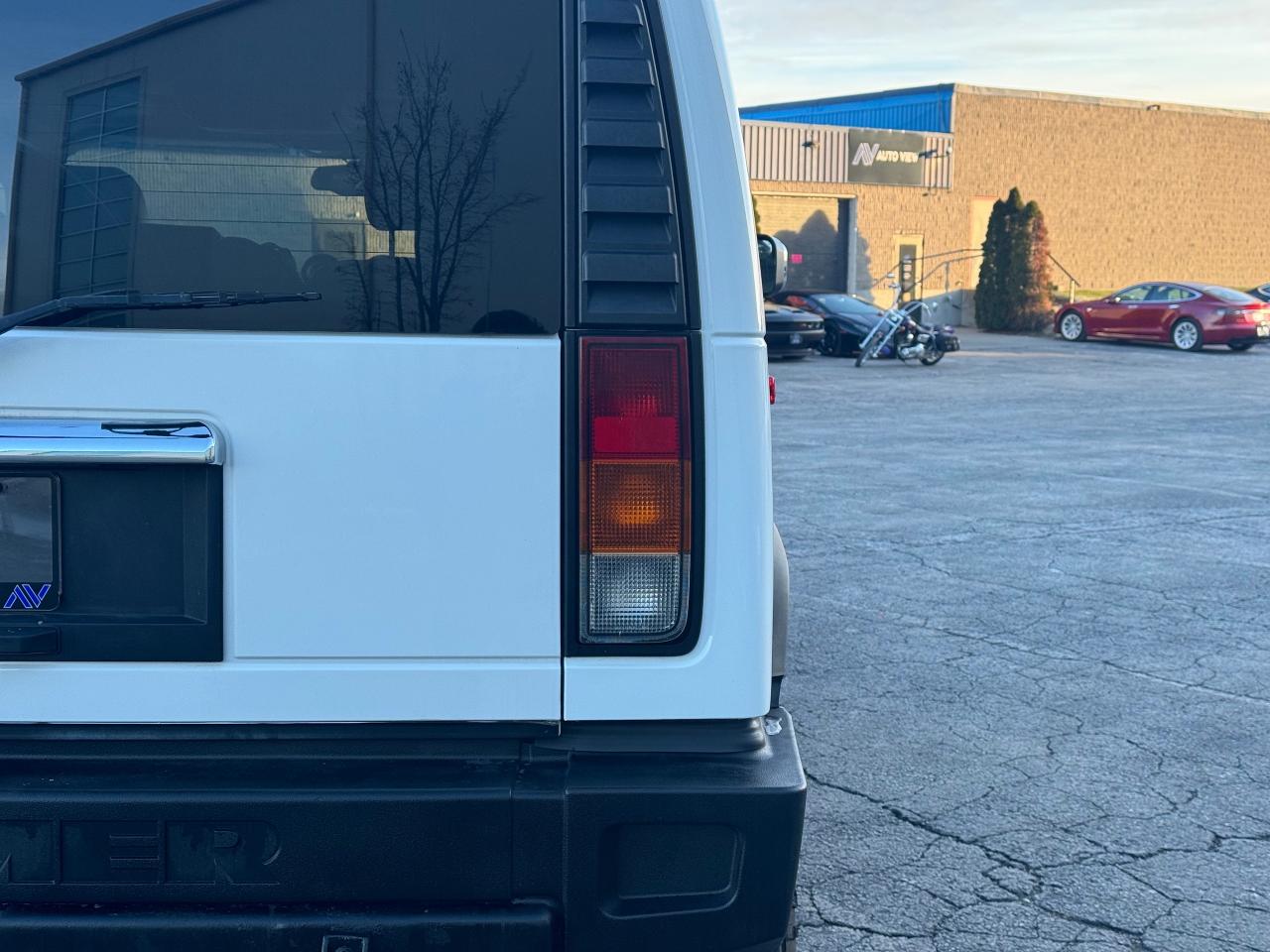 2004 Hummer H2 SUV **CLEAN CARFAX** - Photo #16