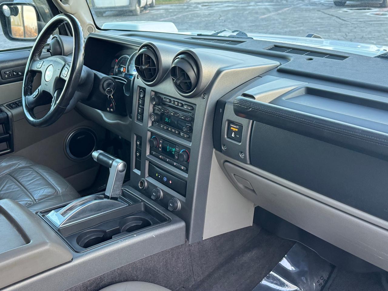 2004 Hummer H2 SUV **CLEAN CARFAX** Photo