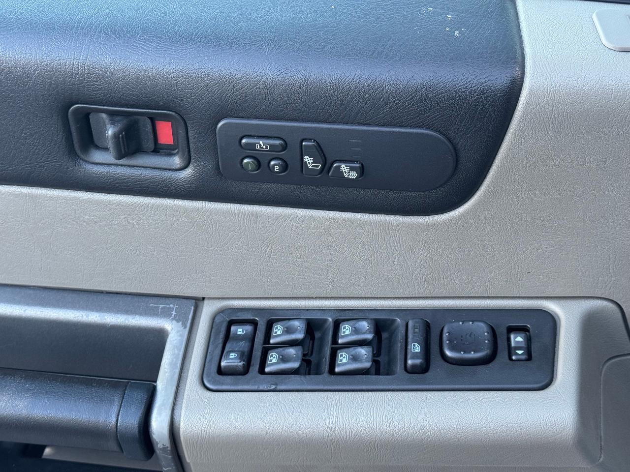 2004 Hummer H2 SUV **CLEAN CARFAX** - Photo #28
