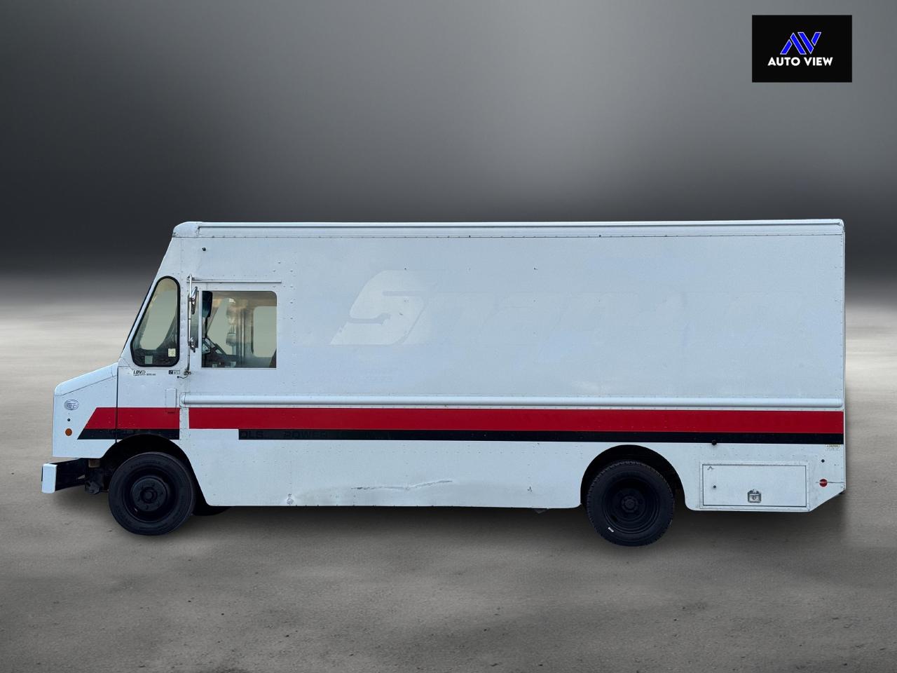 2016 Freightliner MT45 Chassis **6.7L CUMMINS MOTOR** - Photo #9