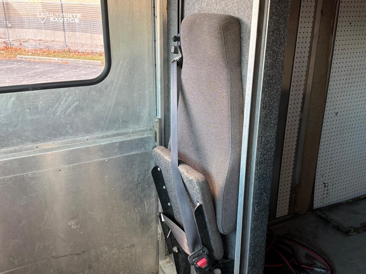 2016 Freightliner MT45 Chassis **6.7L CUMMINS MOTOR** - Photo #22