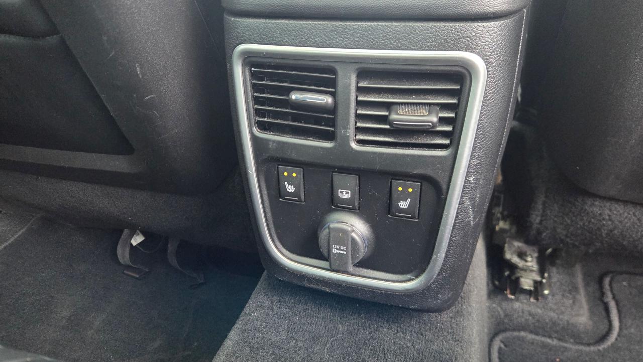 2013 Chrysler 300 300C Hemi - Photo #10