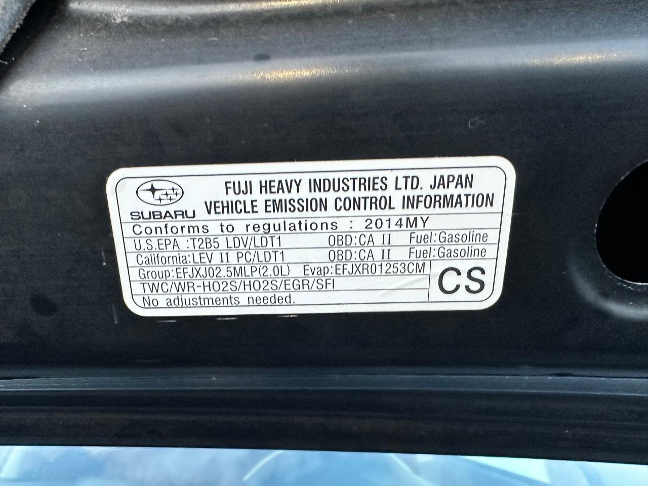 2014 Subaru XV Crosstrek 2.0i/SportPack 5Speed HTD-Cloth A/C FM CD Alloys Photo