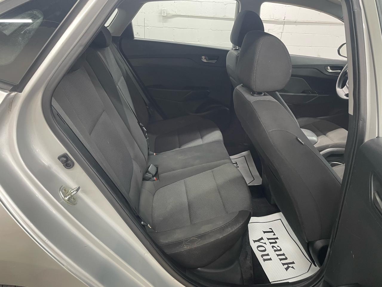 2019 Hyundai Accent Preferred Photo10