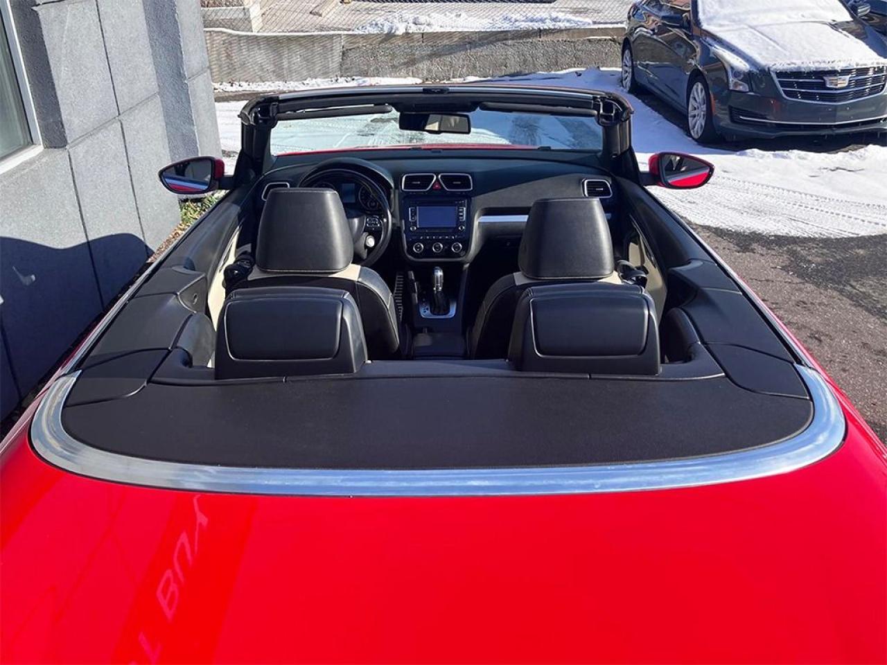 2015 Volkswagen Eos WOLFSBURG|PANOROOF|LEATHER|ALLOYS|PWR TOP Photo