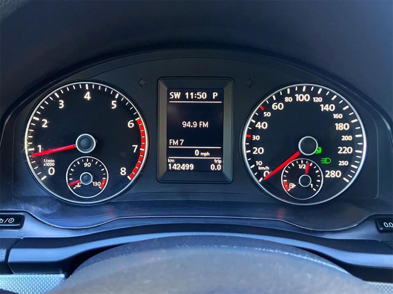 2015 Volkswagen Eos WOLFSBURG|PANOROOF|LEATHER|ALLOYS|PWR TOP Photo