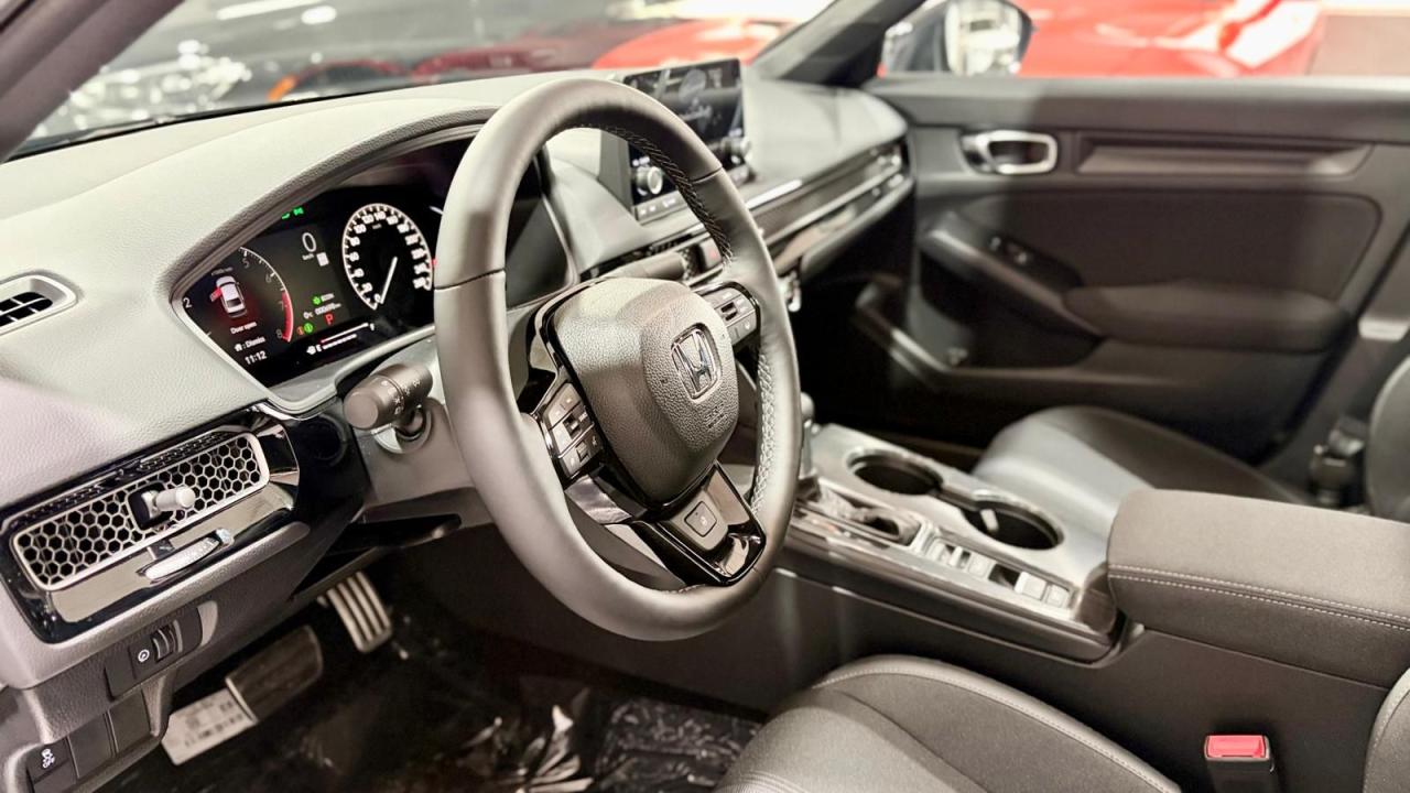 2026 Honda Civic Sport Photo4