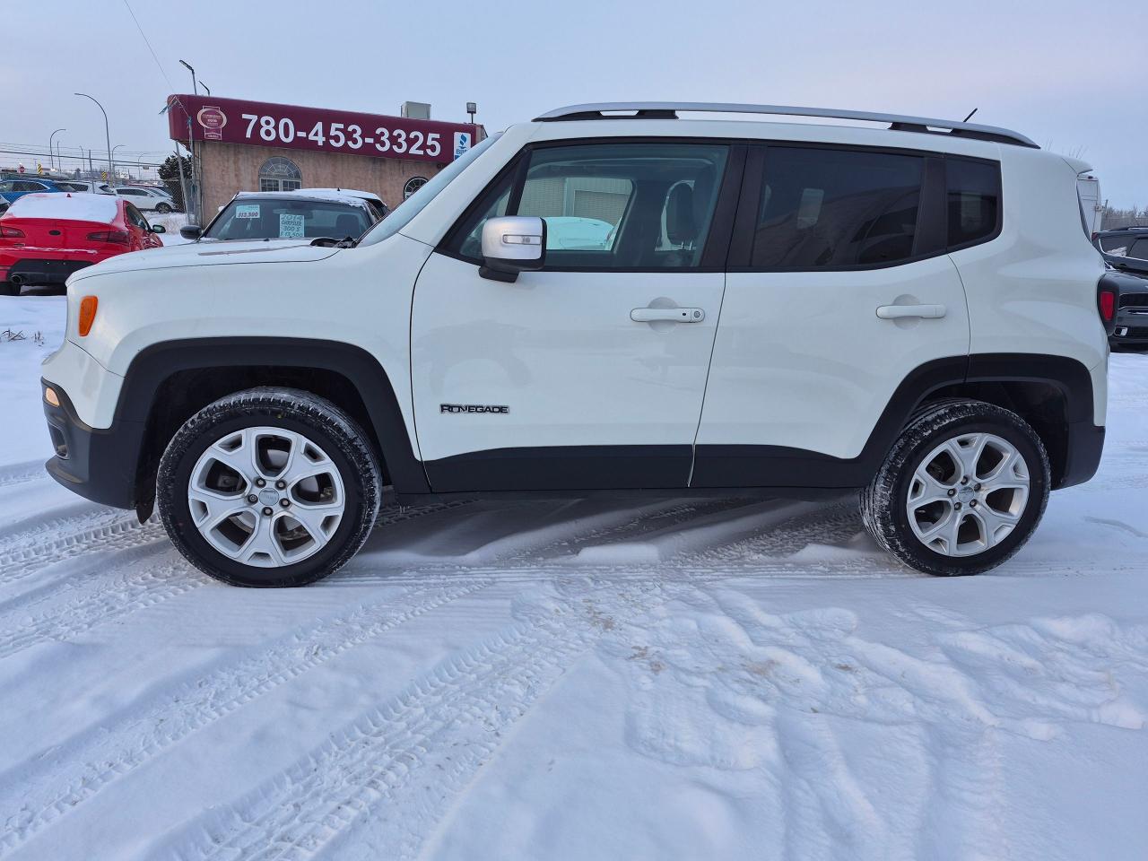 2017 Jeep Renegade Limited, 4x4, Leather, Sunroof, NAV,Remote, Htd Se - Photo #5