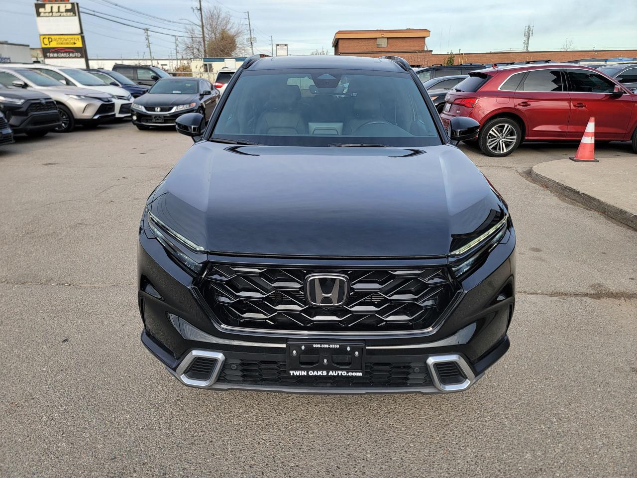 2024 Honda CR-V Touring | Hybrid | Fully Loaded - Photo #3