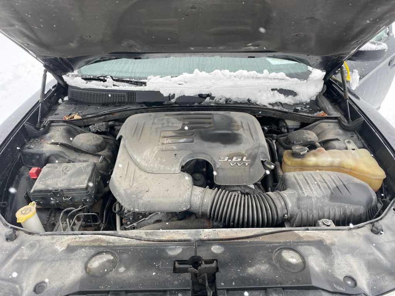 2013 Dodge Charger SE Photo