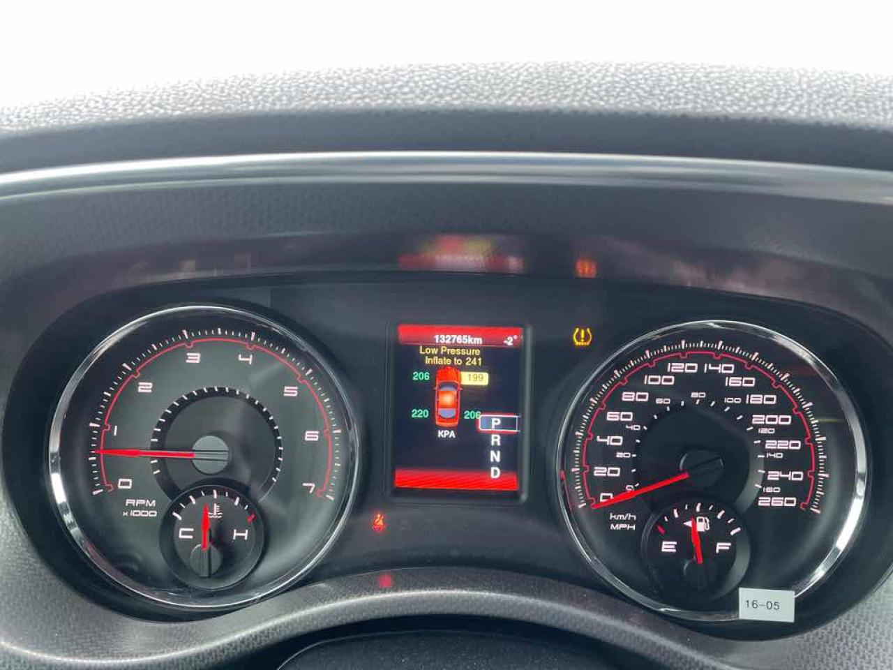 2013 Dodge Charger SE Photo