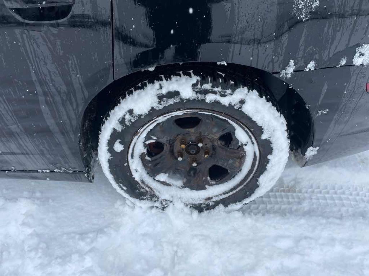 2013 Dodge Charger SE Photo