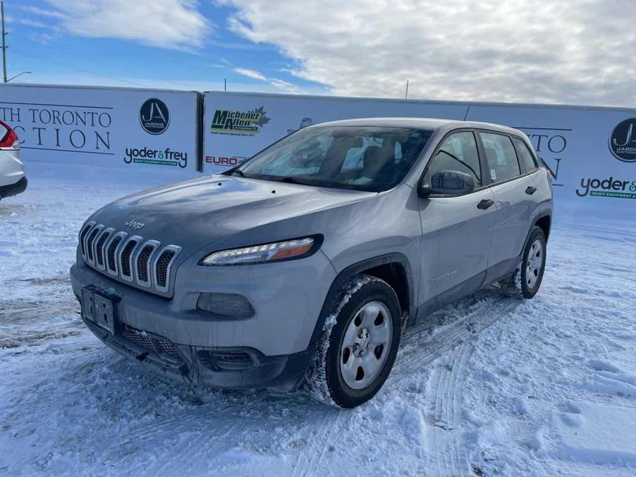 2016 Jeep Cherokee Sport - Photo #1