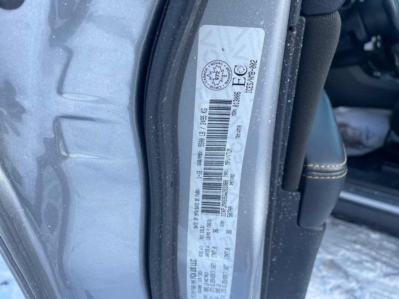 2016 Jeep Cherokee Sport Photo