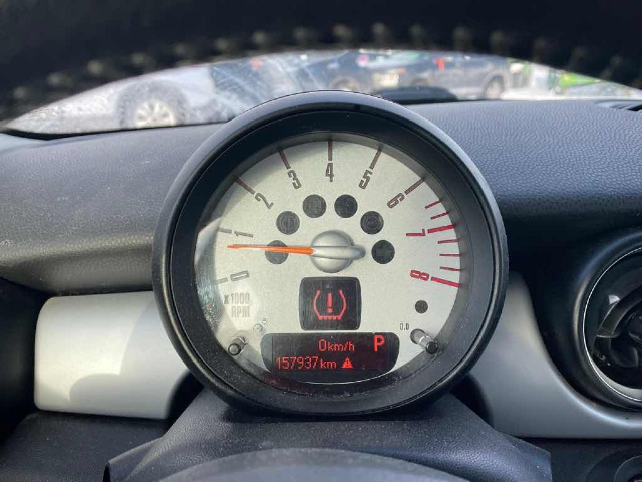 2011 MINI Cooper Clubman  Photo