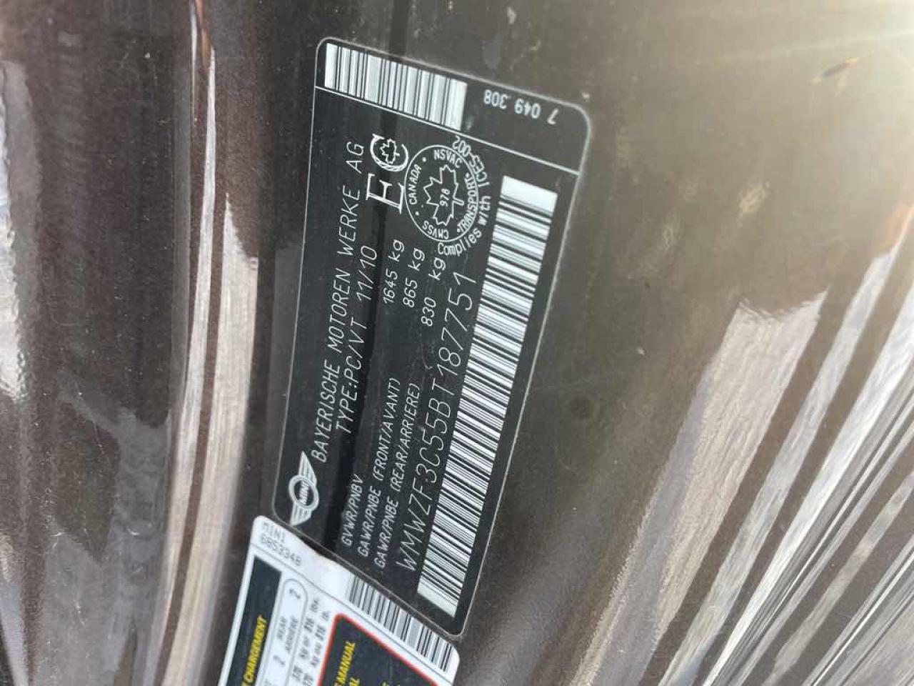 2011 MINI Cooper Clubman  Photo