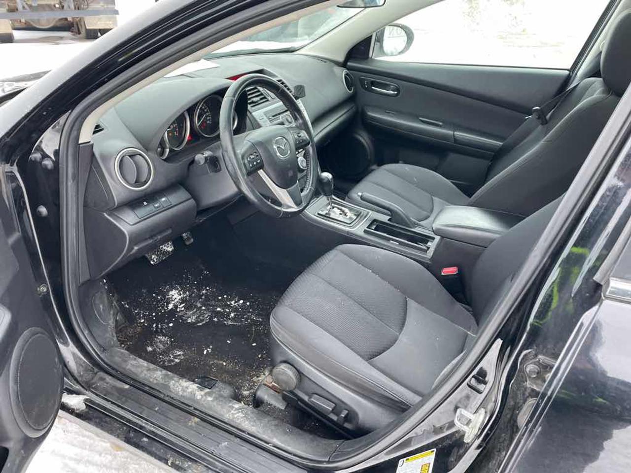 2013 Mazda MAZDA6 SPORT Photo