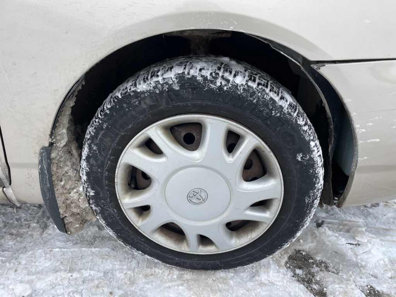 2006 Toyota Corolla CE Photo