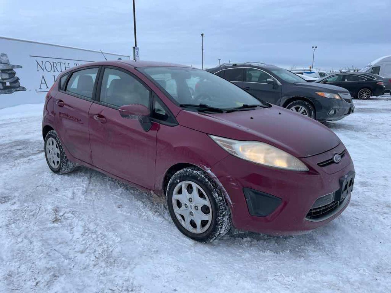 2011 Ford Fiesta SE Photo