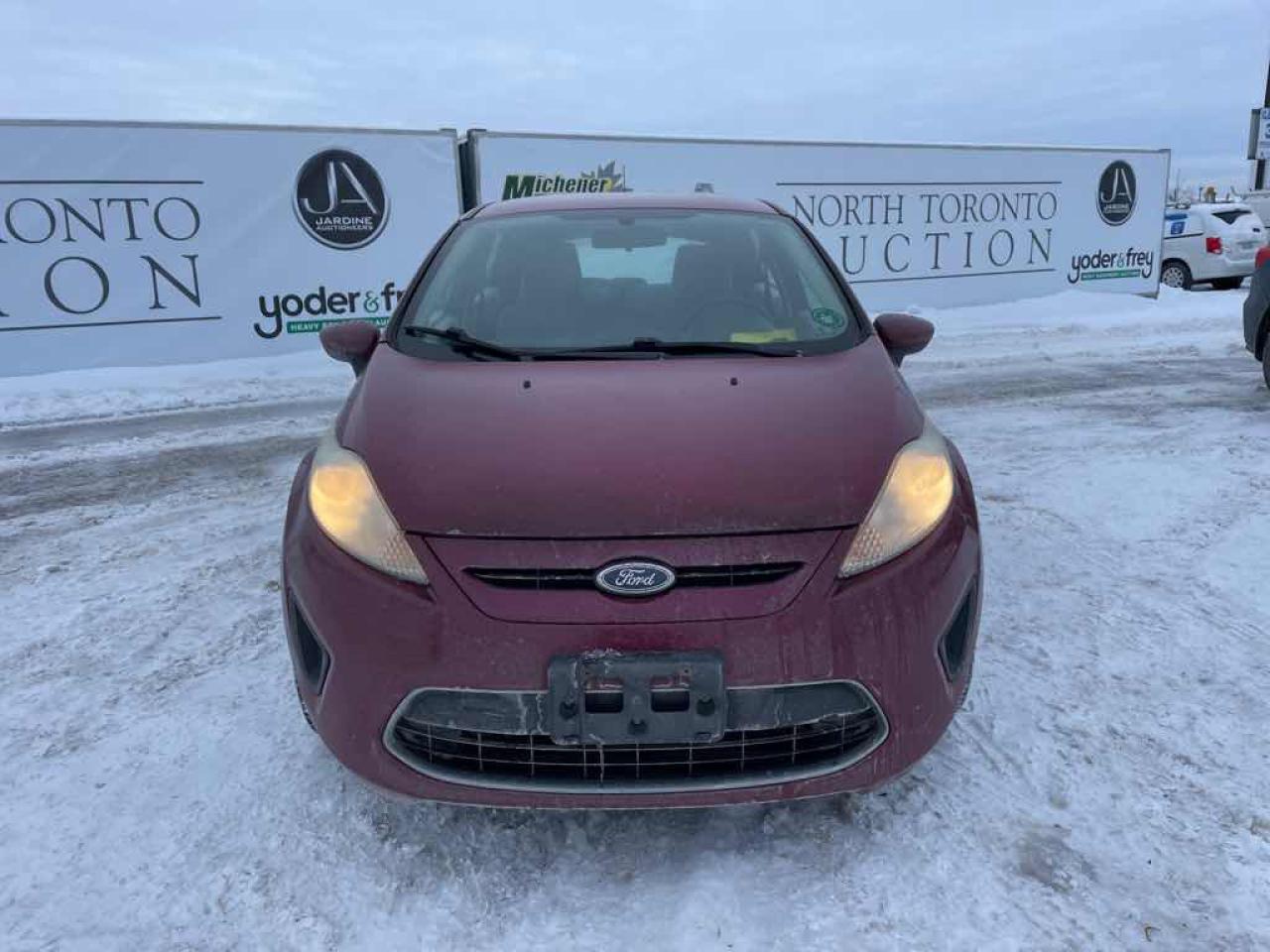 2011 Ford Fiesta SE Photo