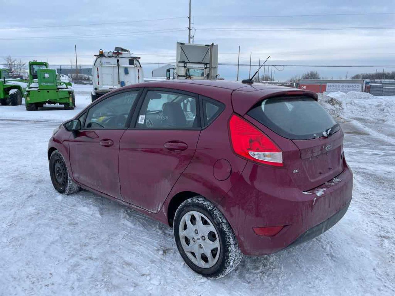 2011 Ford Fiesta SE Photo