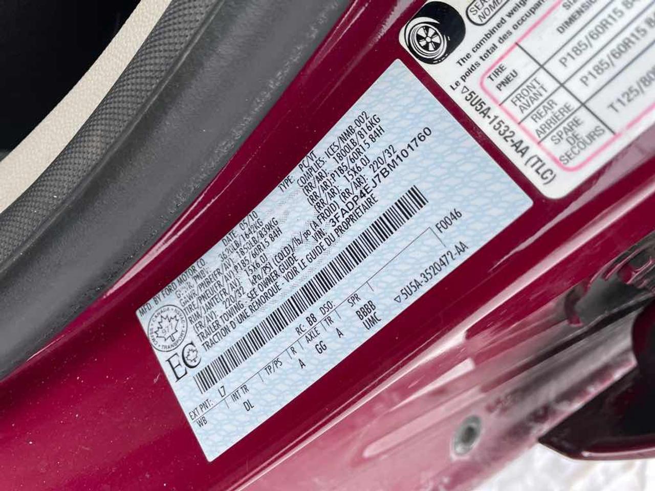 2011 Ford Fiesta SE Photo