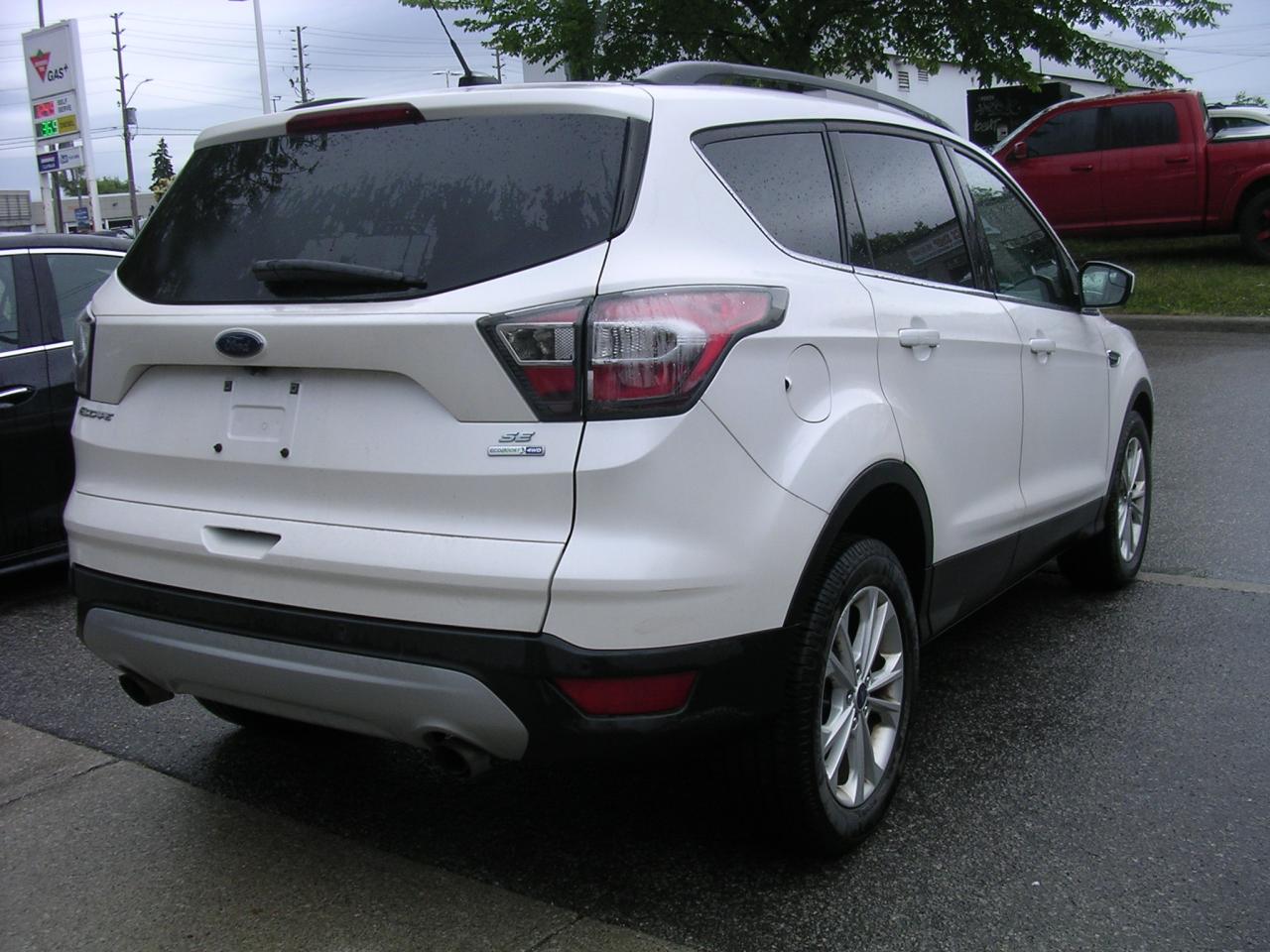 2017 Ford Escape 4WD 4dr SE Photo