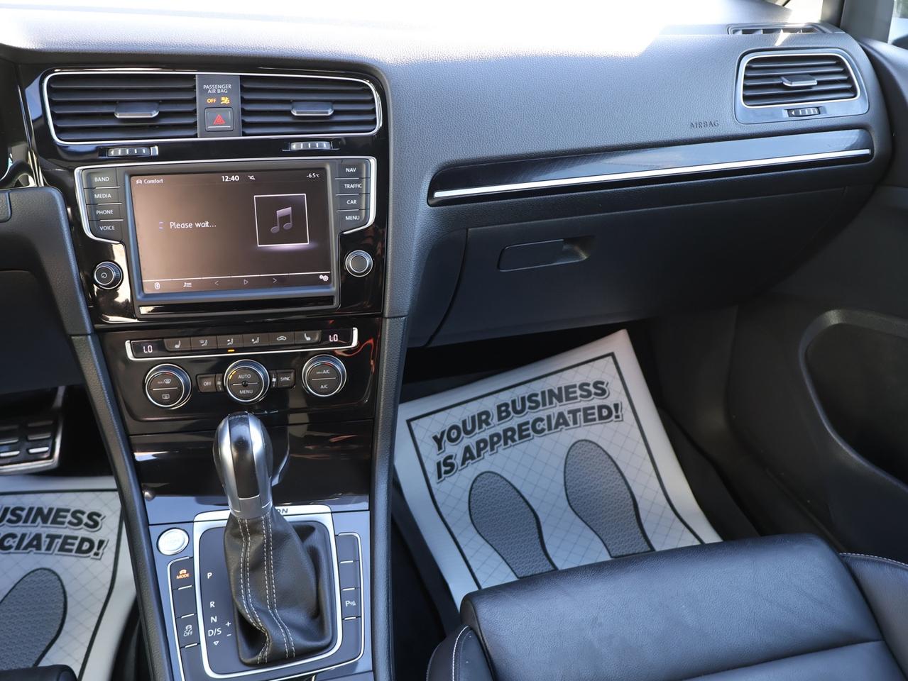 2017 Volkswagen Golf R DSG AWD CERTIFIED *V.W MAINTAIN* CAMERA NAV BLUETOOTH LEATHER HEATED P.SENSORS CRUISE ALLOYS Photo