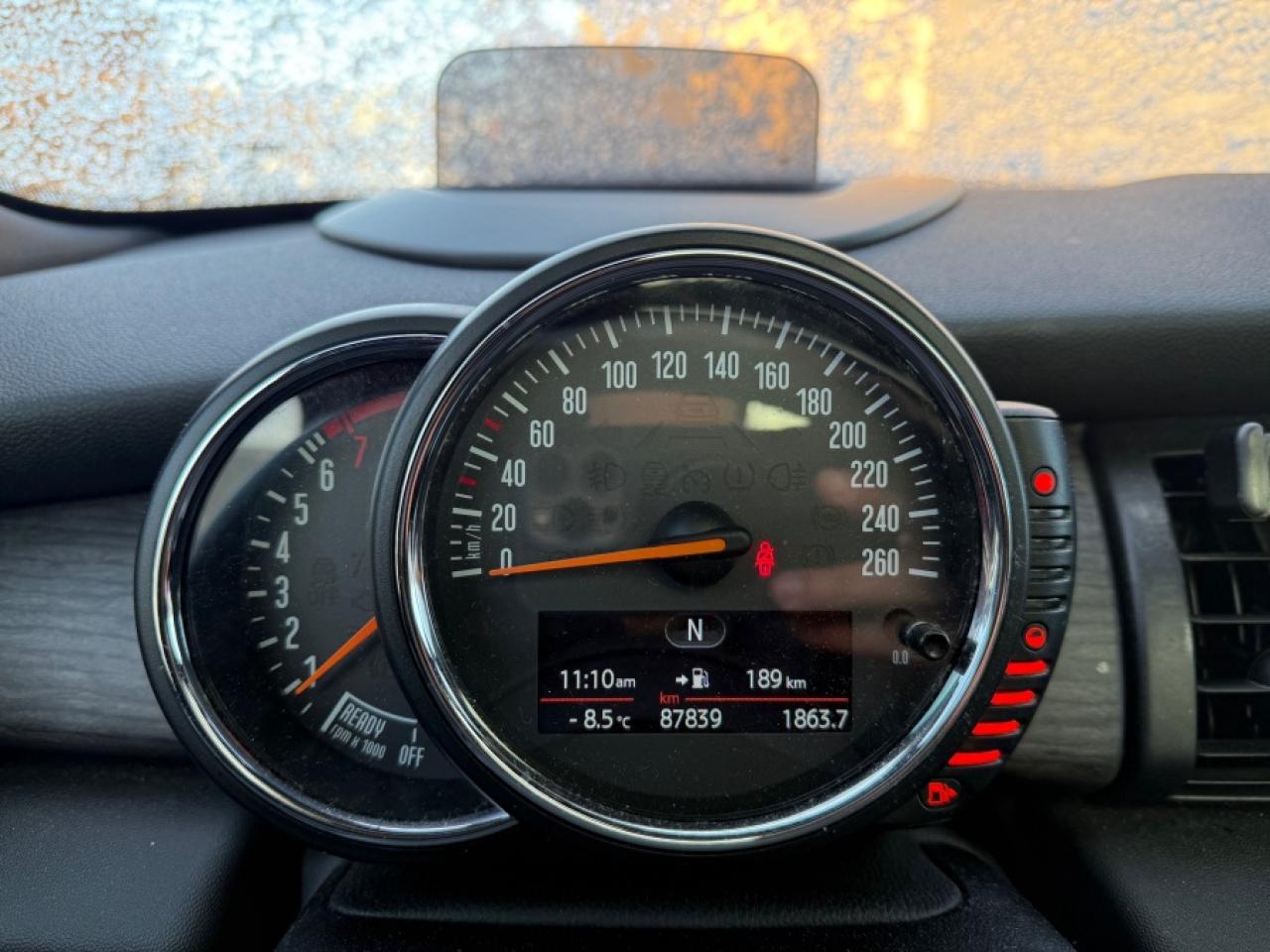 2016 MINI HARDTOP 4 DOOR COOPER S/ 1-OWNER/ CLEAN CARFAX/ HUD/ MANUAL/ NAVI - Photo #12