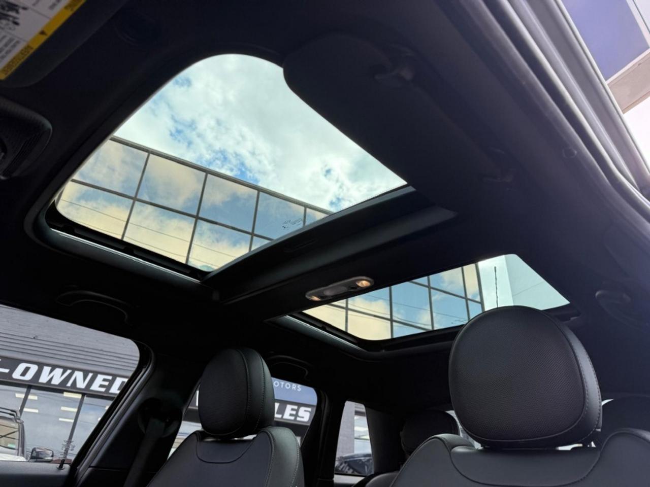 2016 MINI HARDTOP 4 DOOR COOPER S/ 1-OWNER/ CLEAN CARFAX/ HUD/ MANUAL/ NAVI - Photo #11