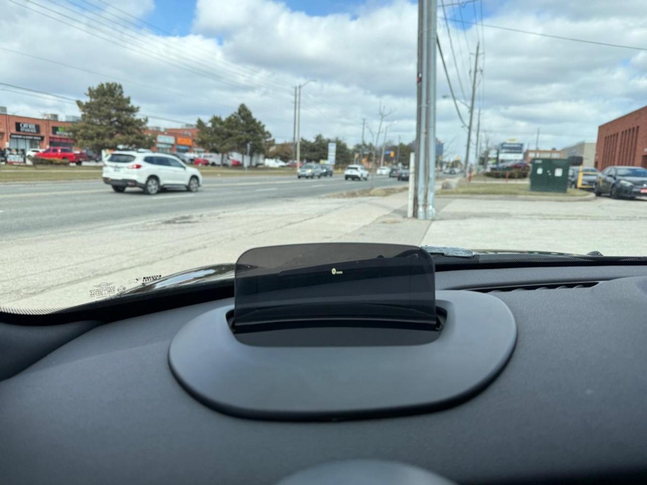 2016 MINI HARDTOP 4 DOOR COOPER S/ 1-OWNER/ CLEAN CARFAX/ HUD/ MANUAL/ NAVI - Photo #16