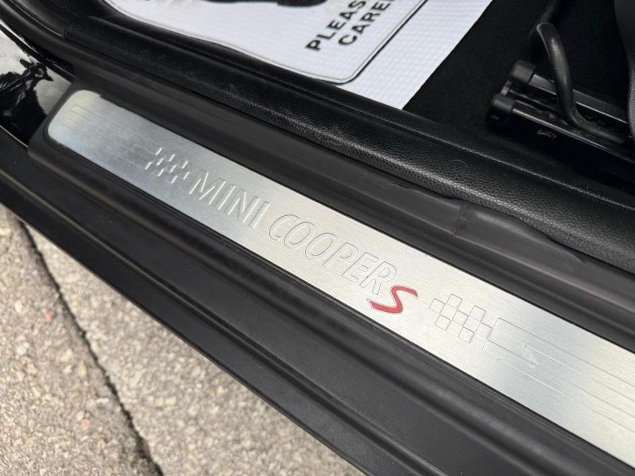 2016 MINI HARDTOP 4 DOOR COOPER S/ 1-OWNER/ CLEAN CARFAX/ HUD/ MANUAL/ NAVI - Photo #24
