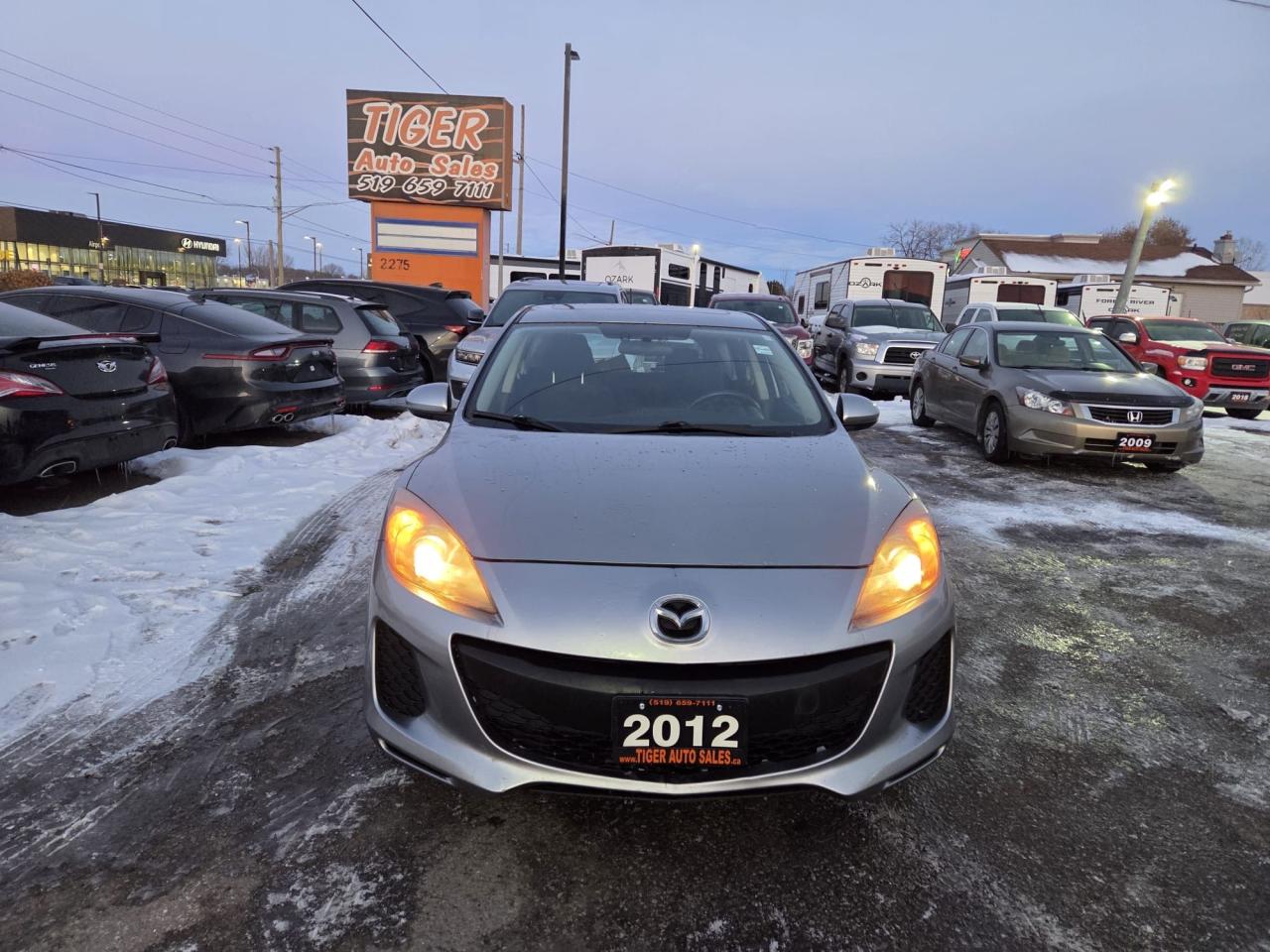2012 Mazda MAZDA3 GS-SKY - Photo #8