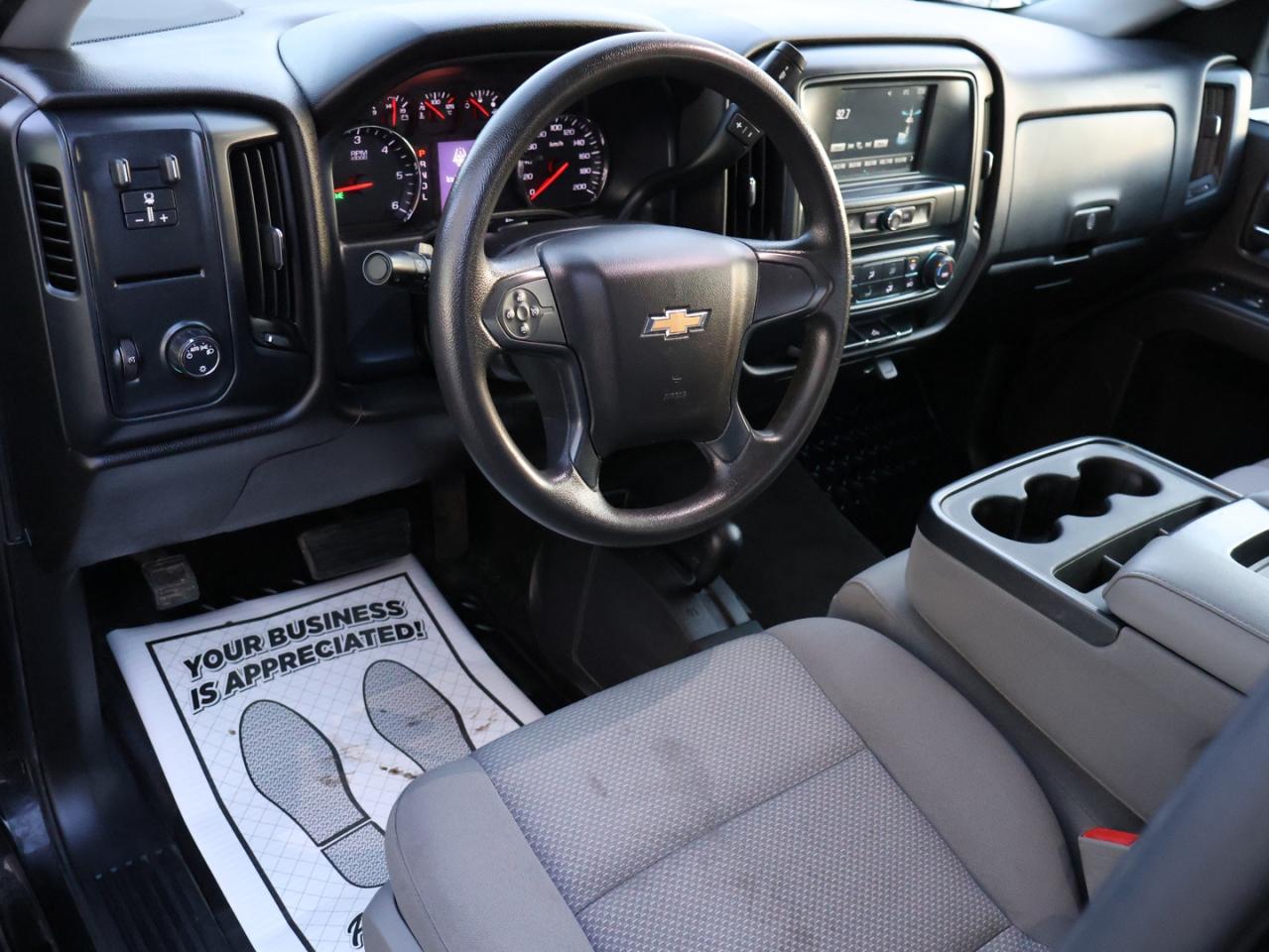 2018 Chevrolet Silverado 1500 V8 LT CREW 4WD CERTIFIED *1 OWNER*SERVICE RECORDS* CAMERA BLUETOOTH CRUISE ALLOYS RUNNING BOARDS Photo