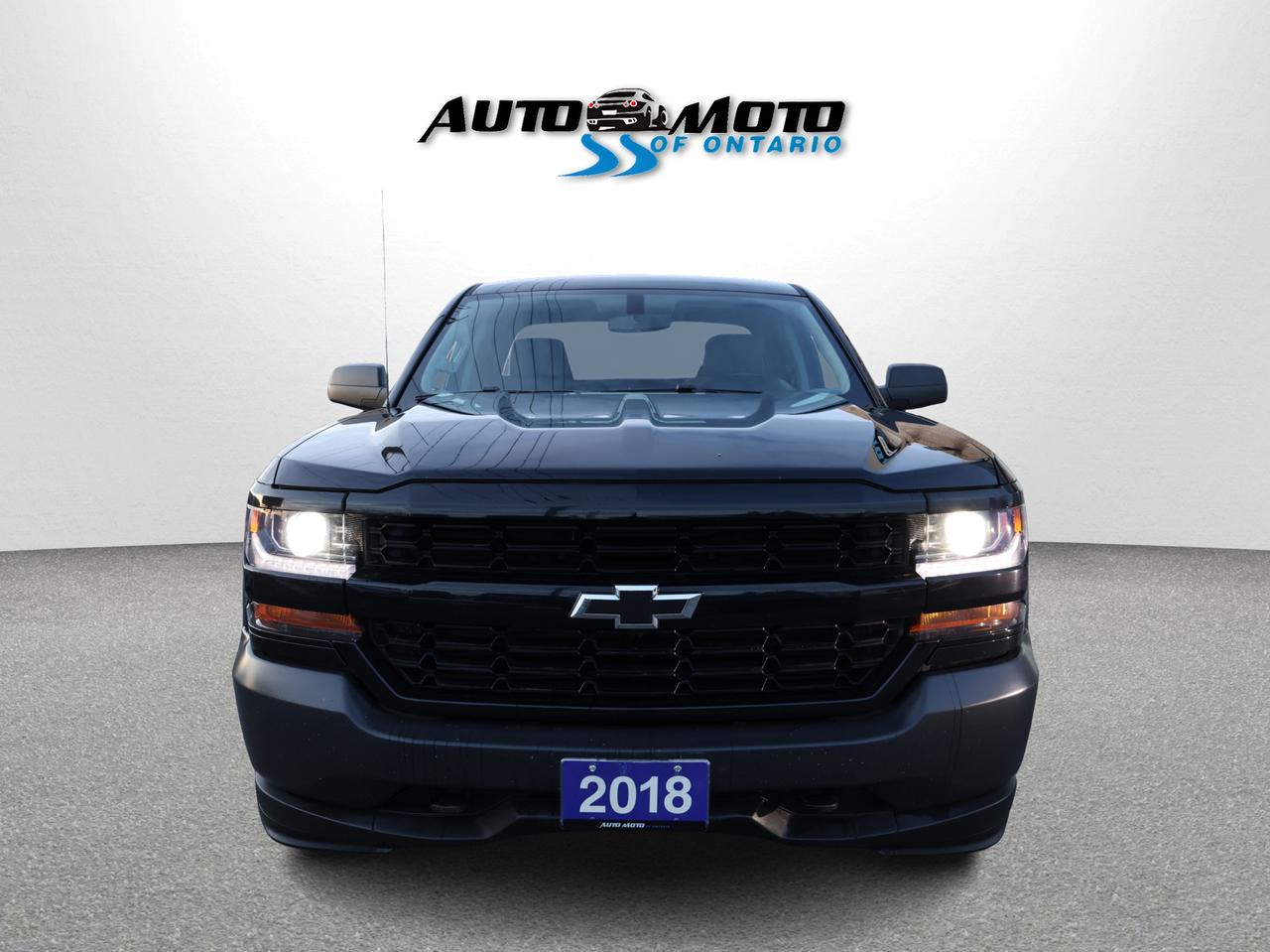 2018 Chevrolet Silverado 1500 V8 LT CREW 4WD CERTIFIED *1 OWNER*SERVICE RECORDS* CAMERA BLUETOOTH CRUISE ALLOYS RUNNING BOARDS Photo